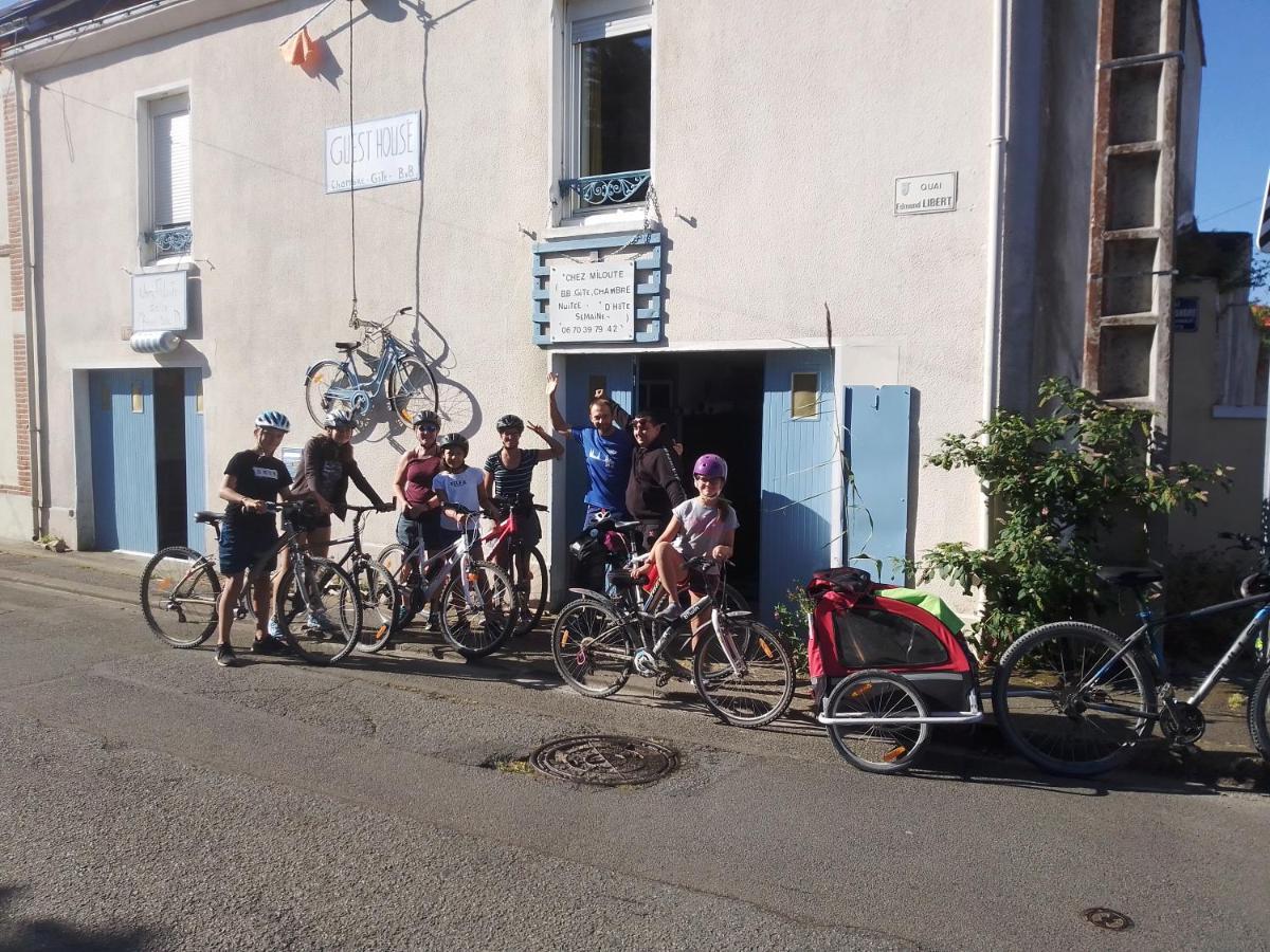 Guest House Groupe Et Famille Paimboeuf ภายนอก รูปภาพ