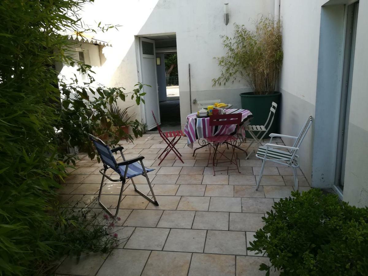 Guest House Groupe Et Famille Paimboeuf ภายนอก รูปภาพ
